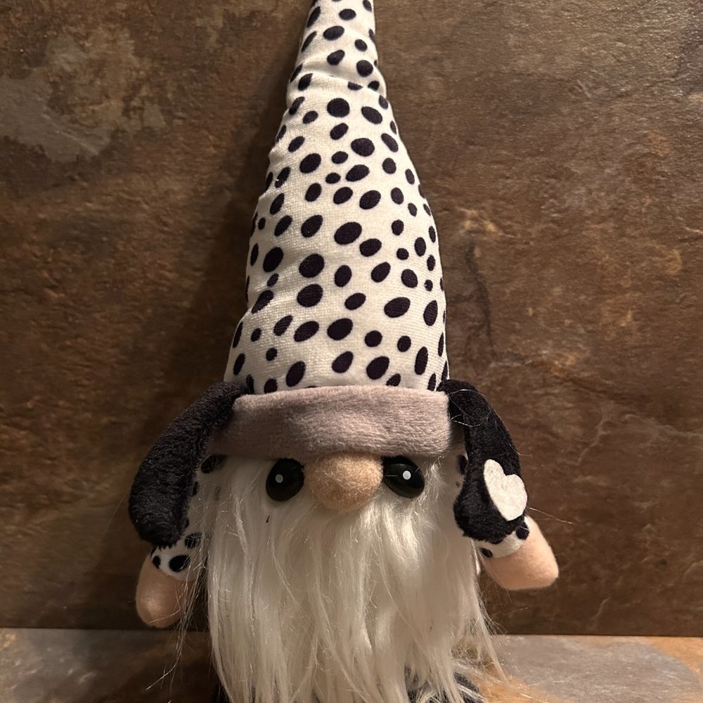 GNOME COW DALMATIAN "SPARKY" Hug Giftcraft Plush Black White NWT